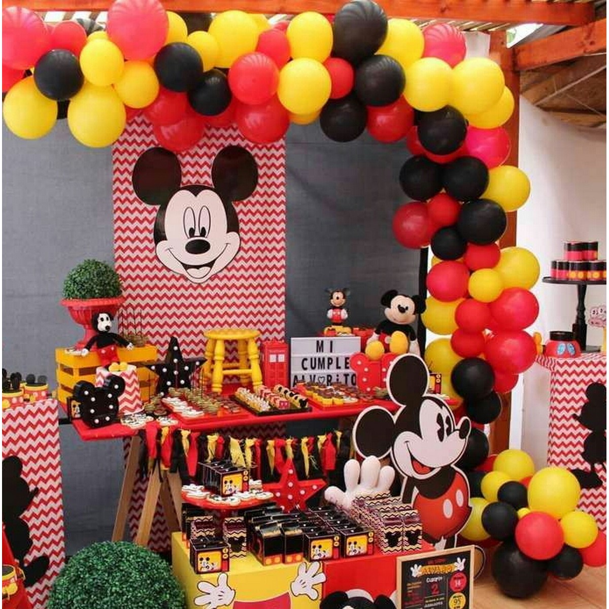 micky mouse birthday theme.jpg